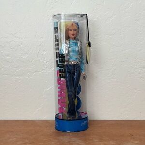 Fashion Fever Shannen Barbie Doll 2005